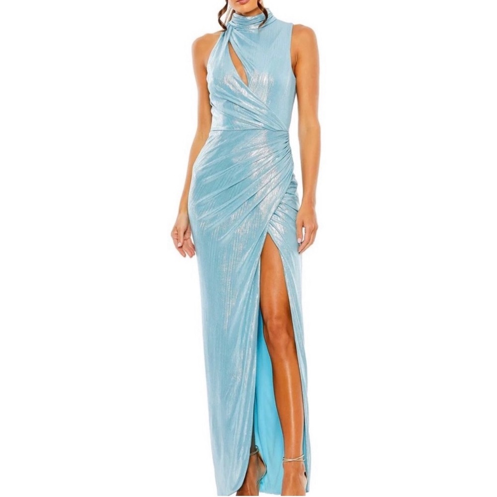 Mac Duggal Ieena High-Neck Lamé Gown
